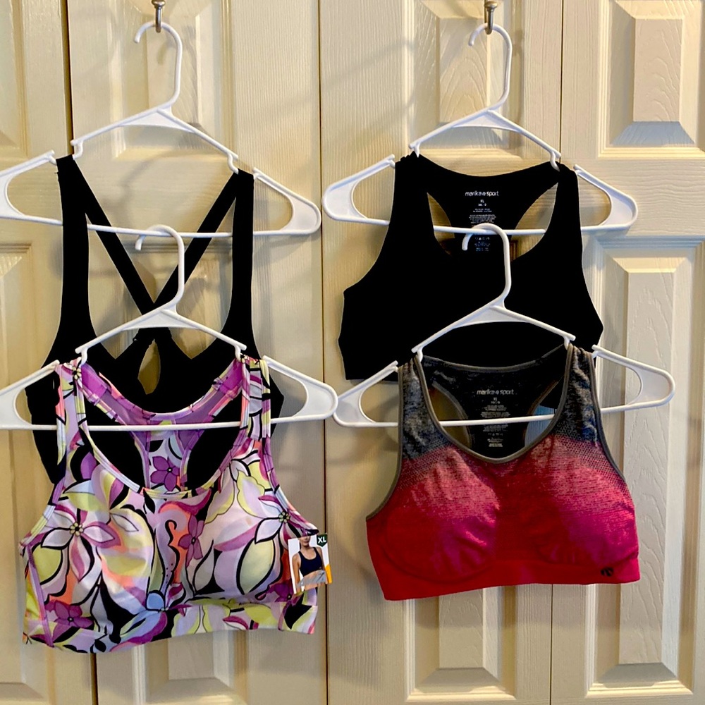 4 Sports Bras Size Xlarge